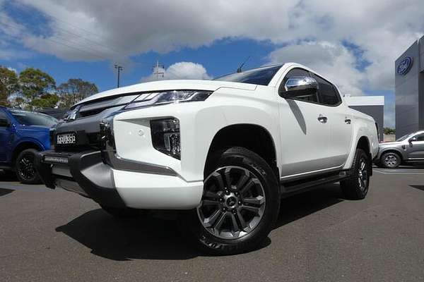 2023 Mitsubishi Triton GLS MR 4X4