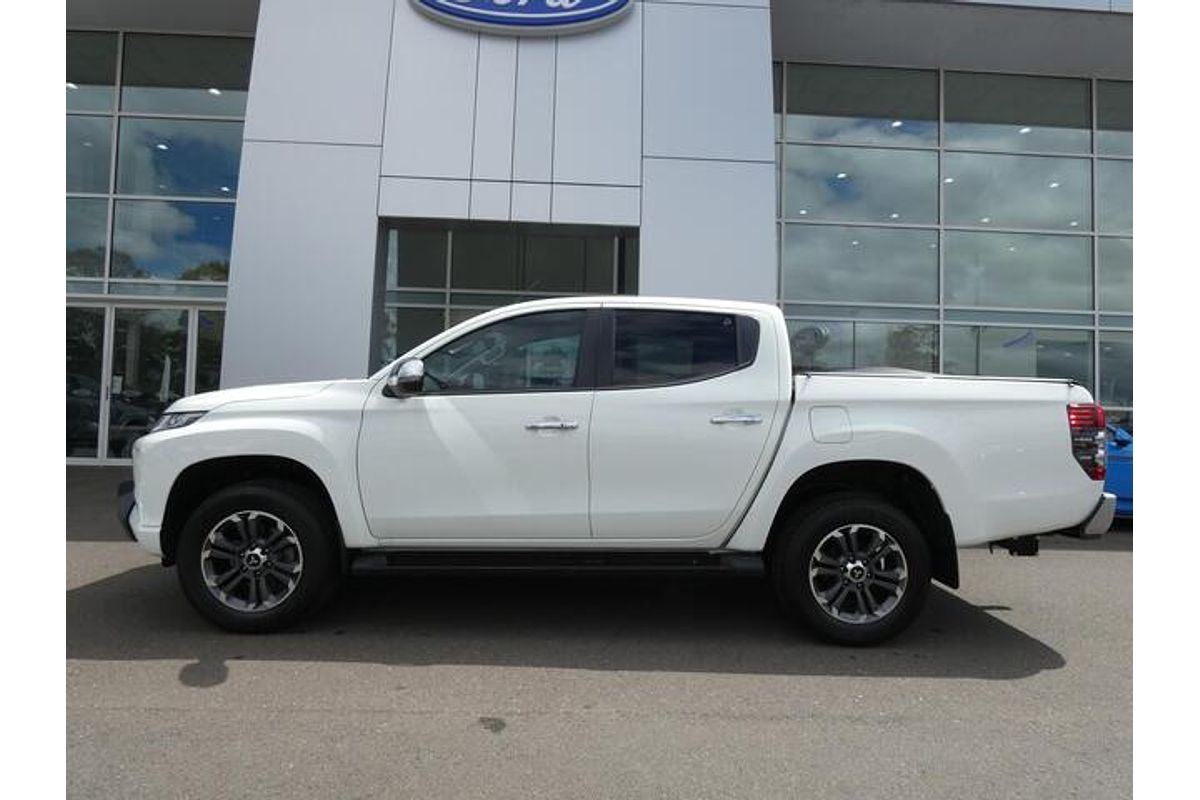 2023 Mitsubishi Triton GLS MR 4X4