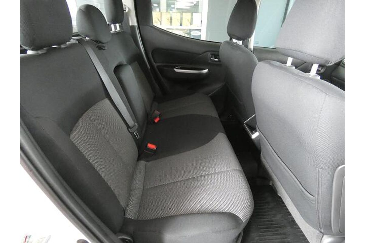 2023 Mitsubishi Triton GLS MR 4X4