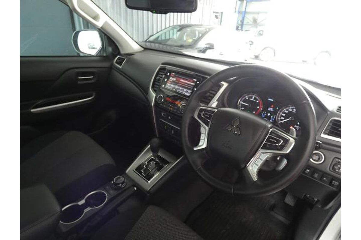 2023 Mitsubishi Triton GLS MR 4X4