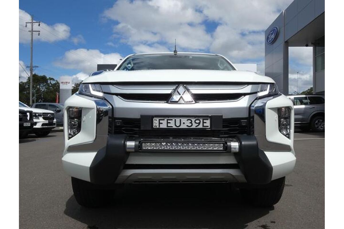2023 Mitsubishi Triton GLS MR 4X4