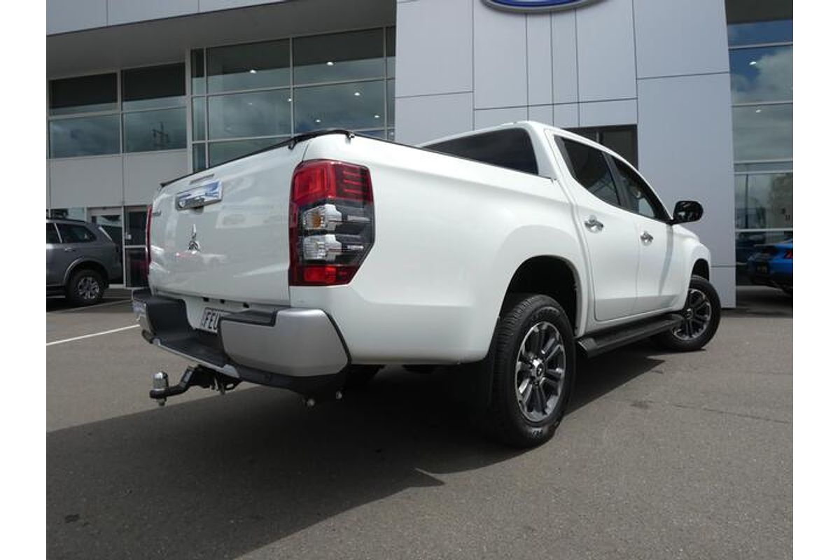 2023 Mitsubishi Triton GLS MR 4X4