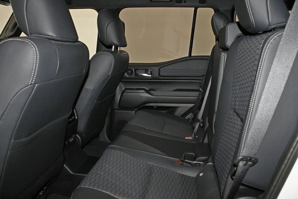 2024 Toyota Landcruiser Prado VX GDJ251R