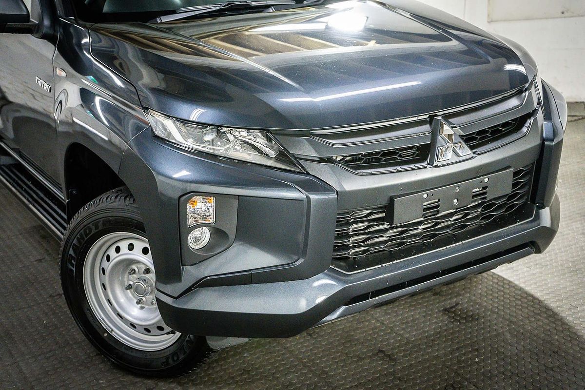 2024 Mitsubishi Triton GLX MR 4X4