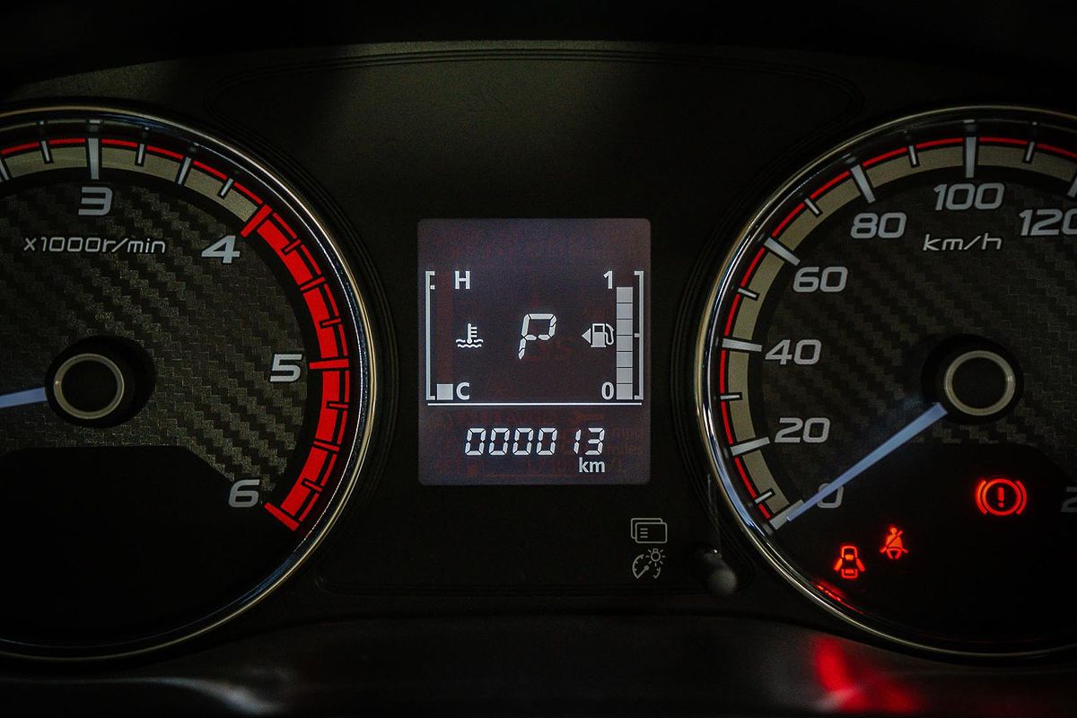 2024 Mitsubishi Triton GLX MR 4X4