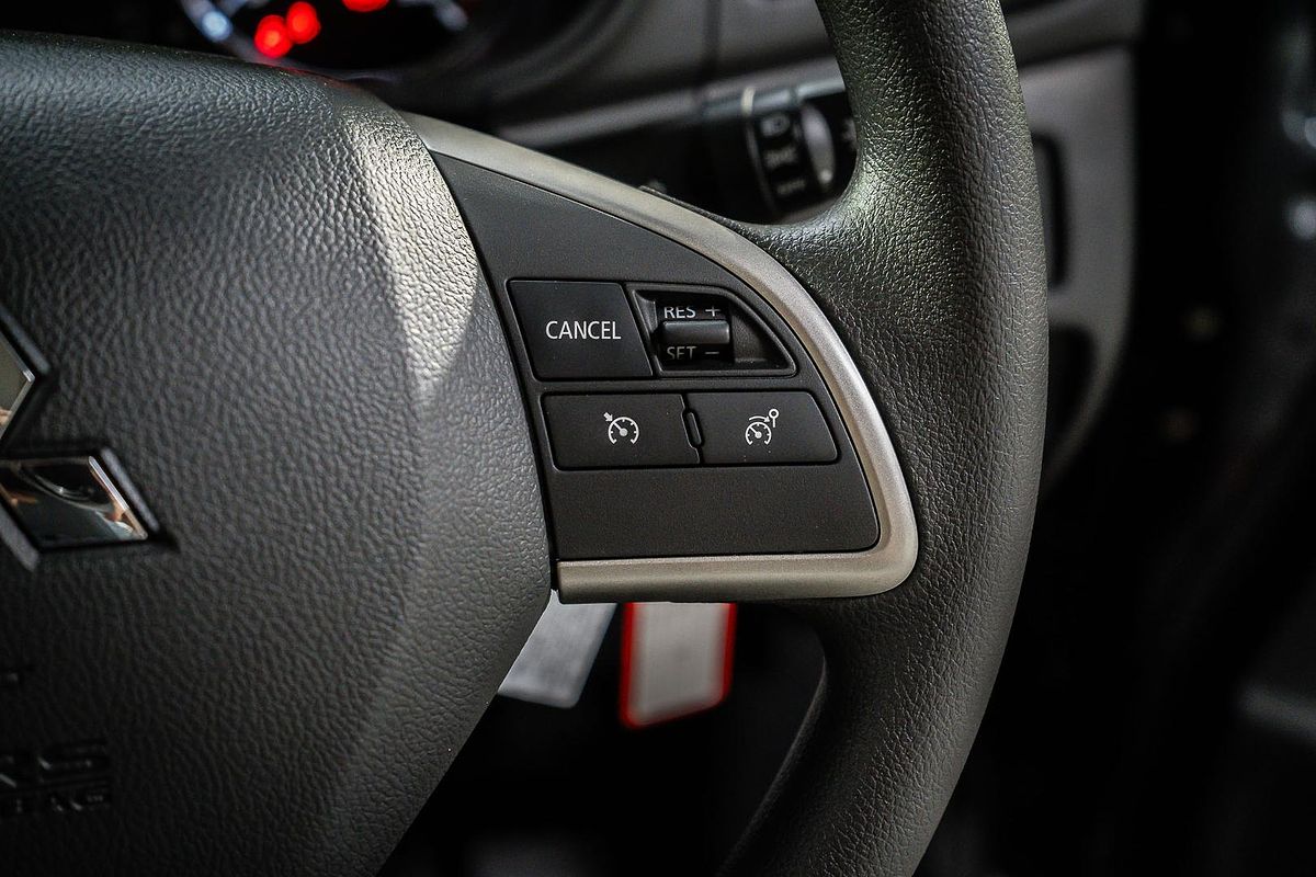 2024 Mitsubishi Triton GLX MR 4X4