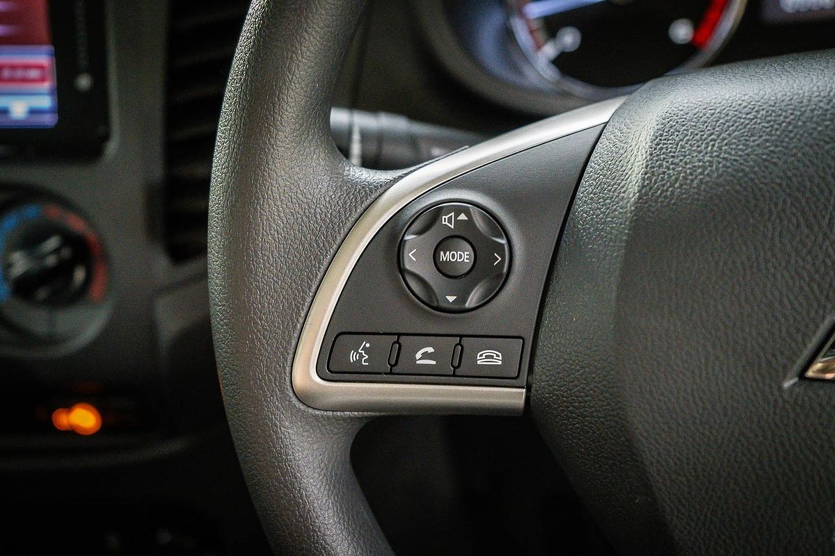 2024 Mitsubishi Triton GLX MR 4X4