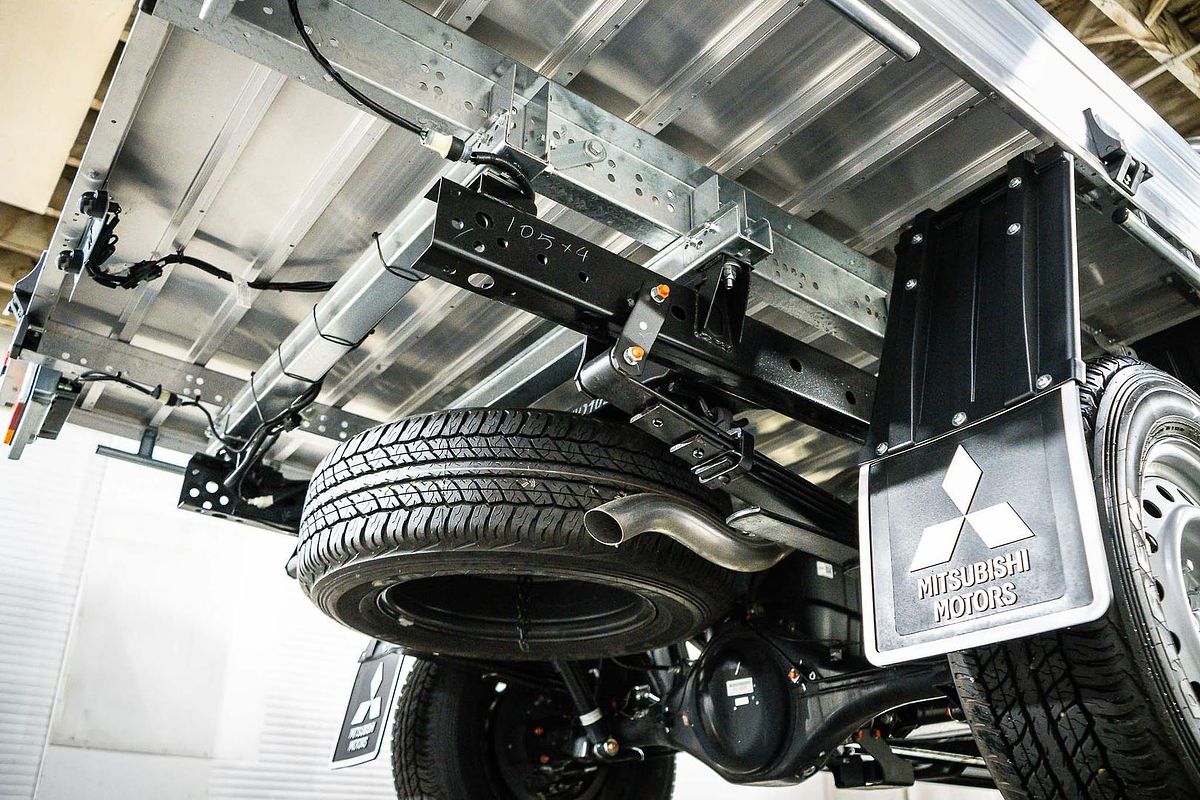 2024 Mitsubishi Triton GLX MR 4X4