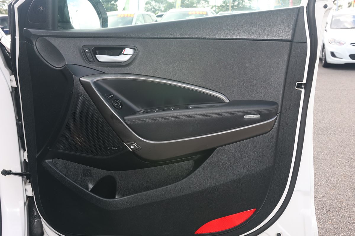 2016 Hyundai Santa Fe Highlander DM3 Series II