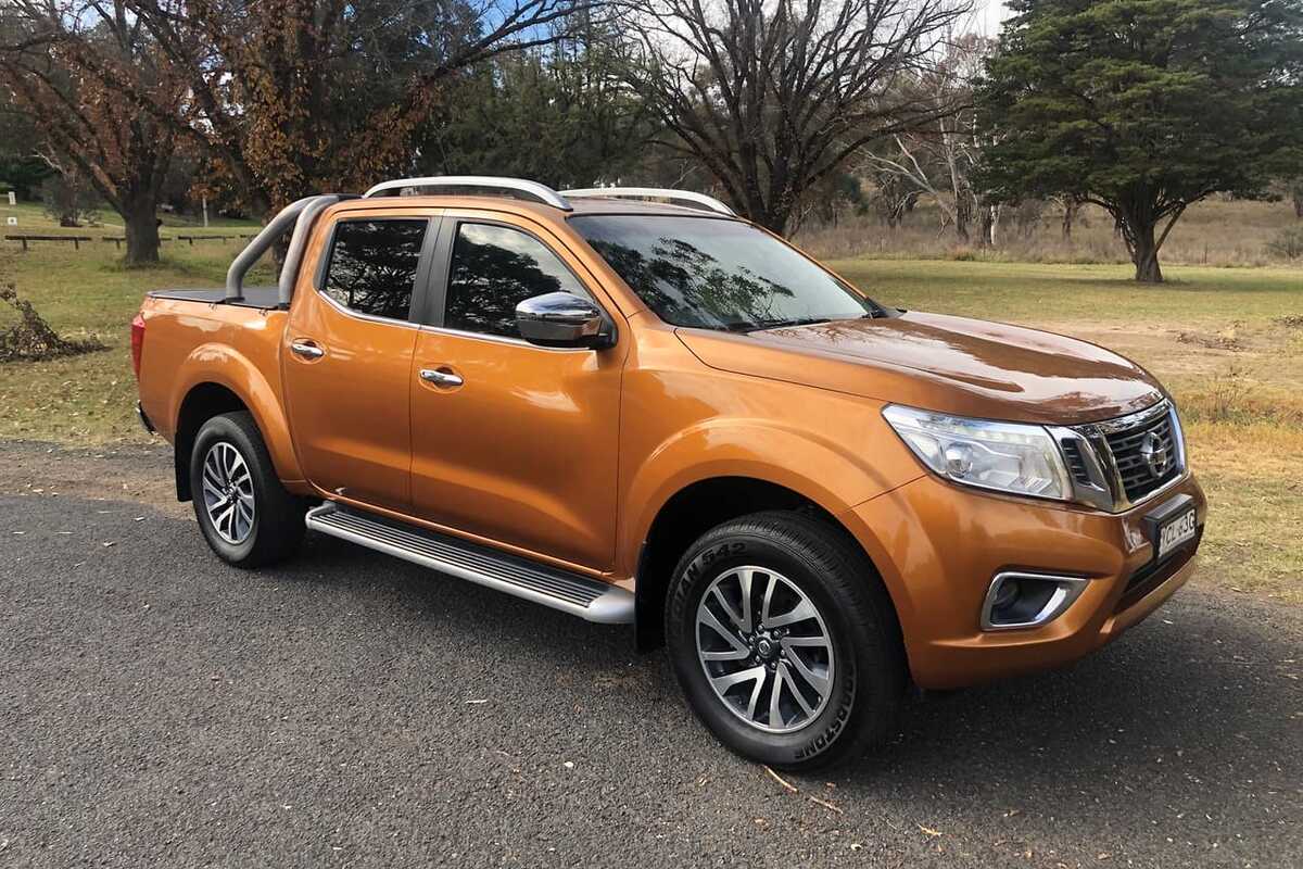 2015 Nissan NAVARA ST-X D23