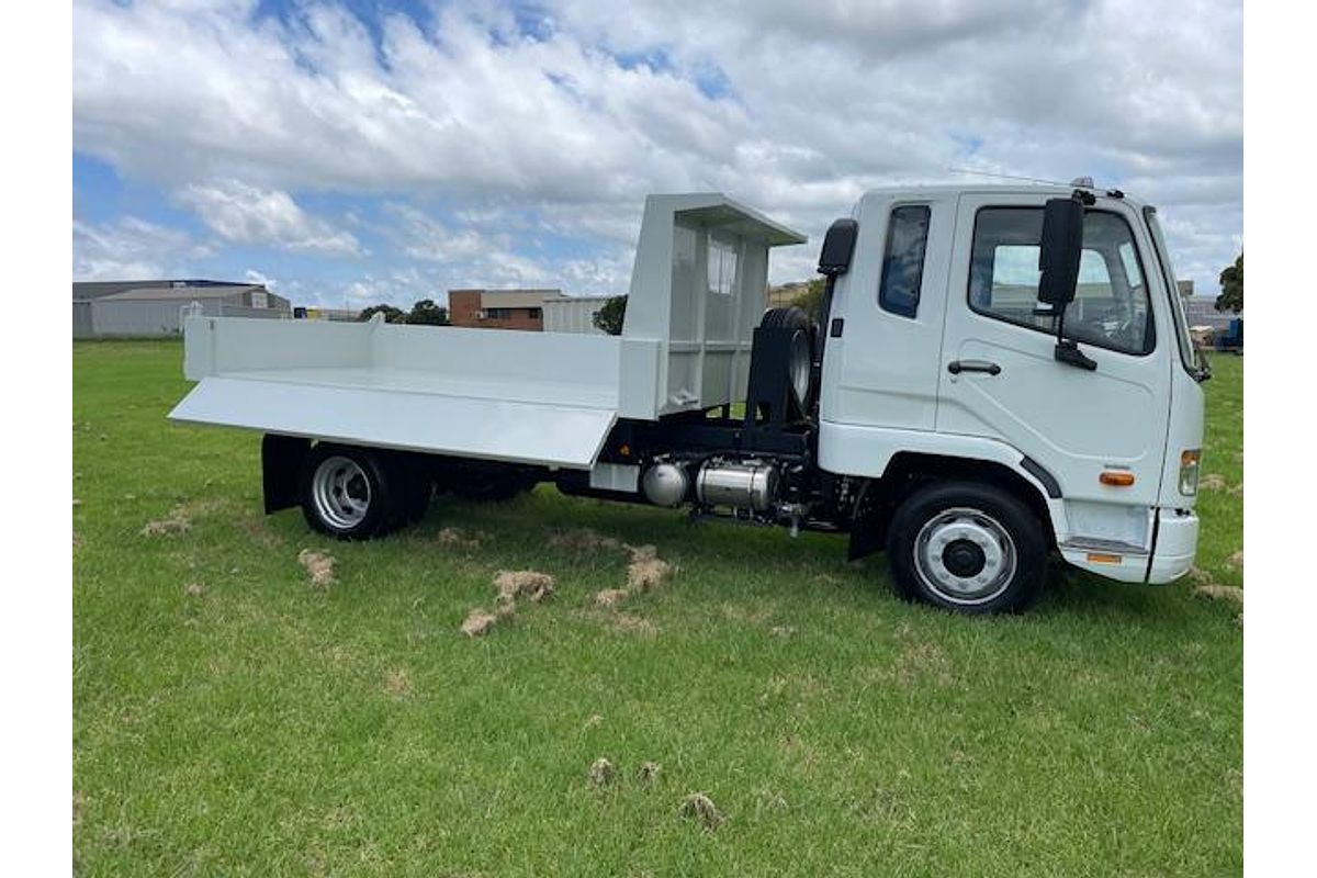 2024 Fuso Fighter 1124