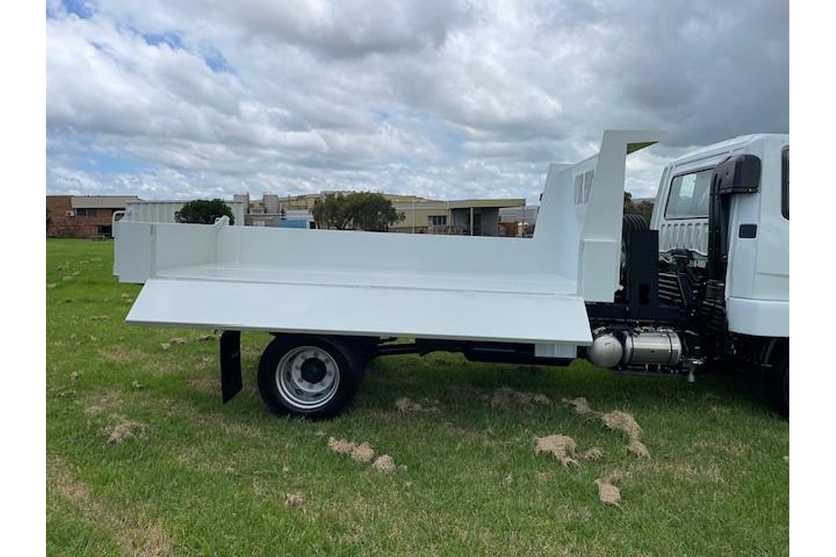 2024 Fuso Fighter 1124