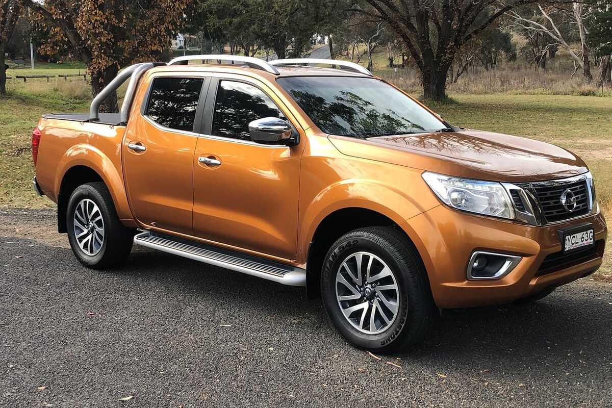 2015 Nissan NAVARA ST-X D23