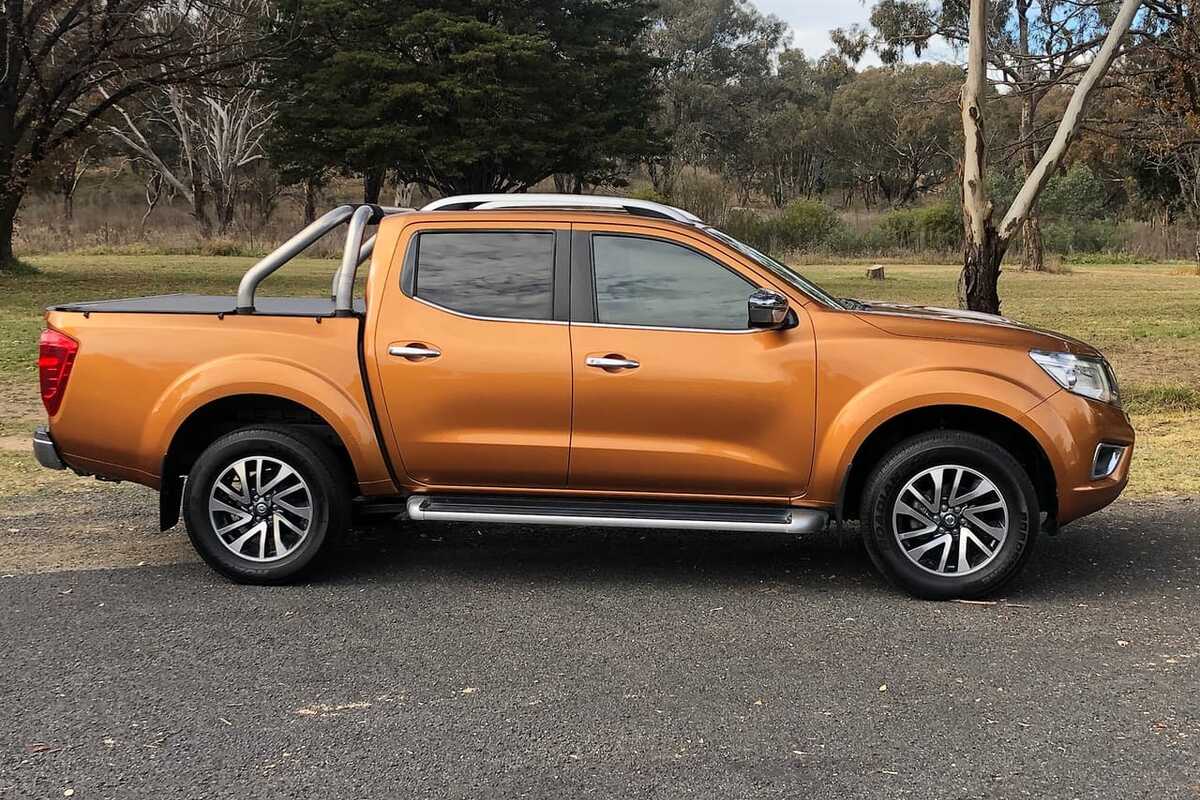 2015 Nissan NAVARA ST-X D23