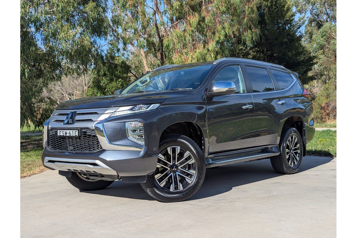 2022 Mitsubishi Pajero Sport GLS QF