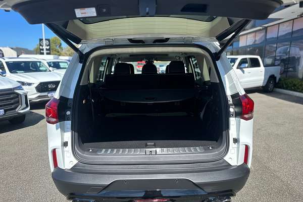 2024 LDV D90 Executive SV9A
