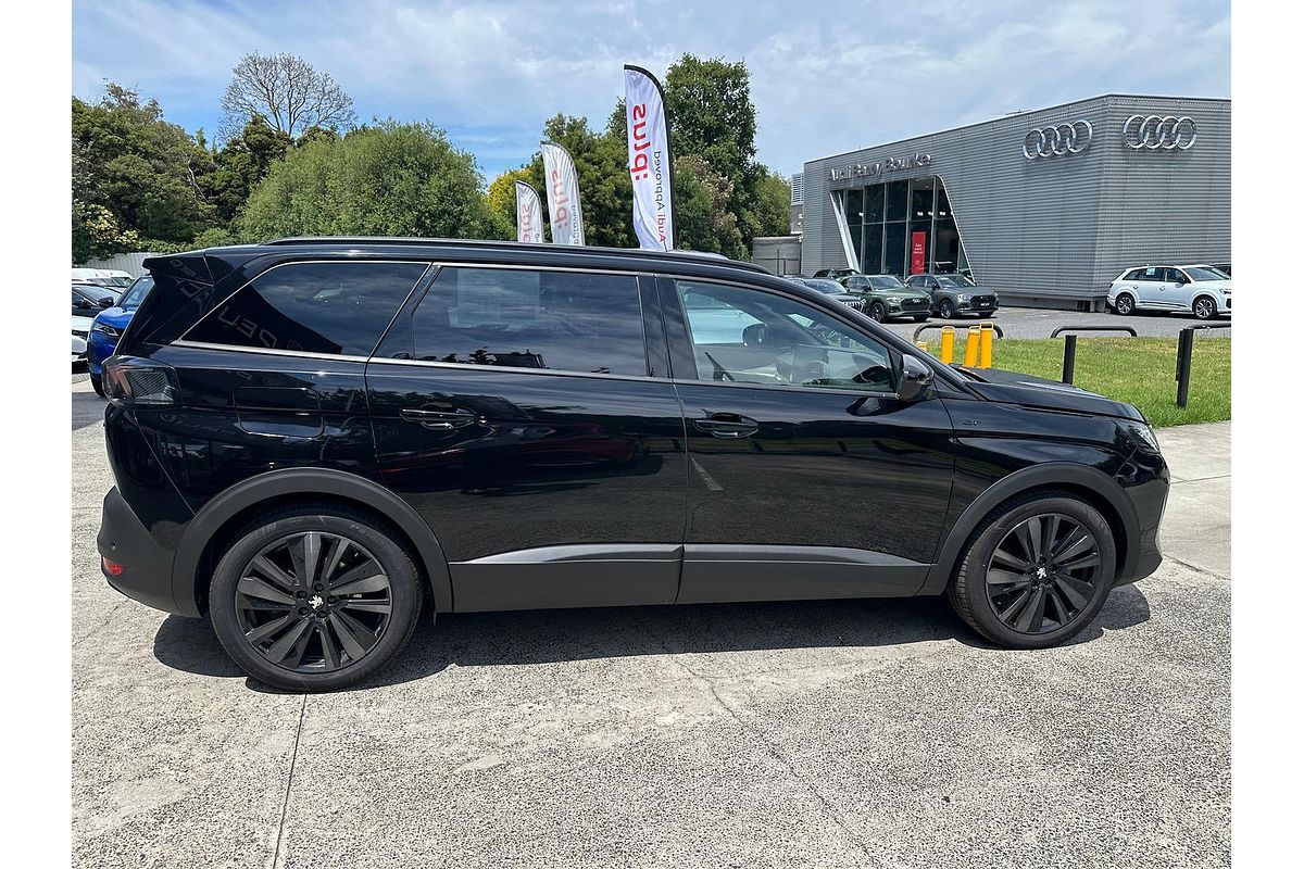 2023 Peugeot 5008 GT Sport P87