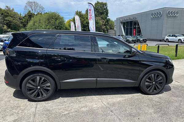 2023 Peugeot 5008 GT Sport P87