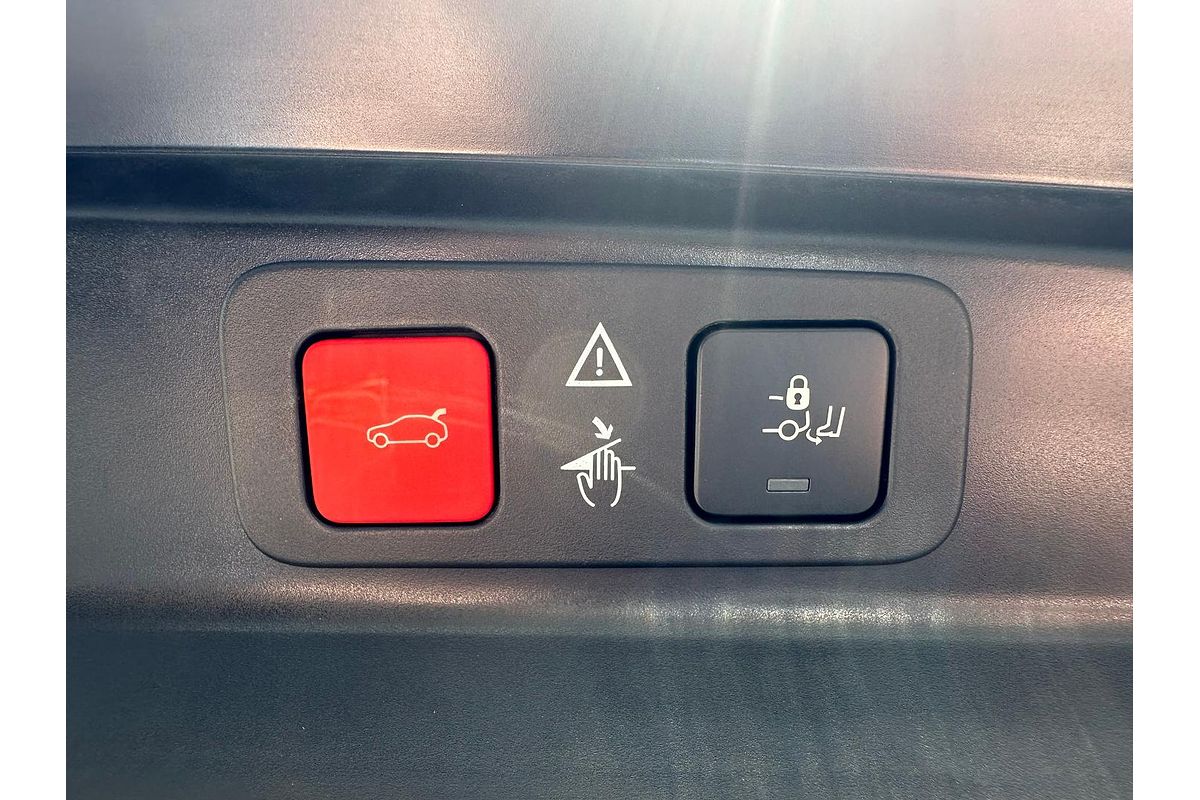 2023 Peugeot 5008 GT Sport P87