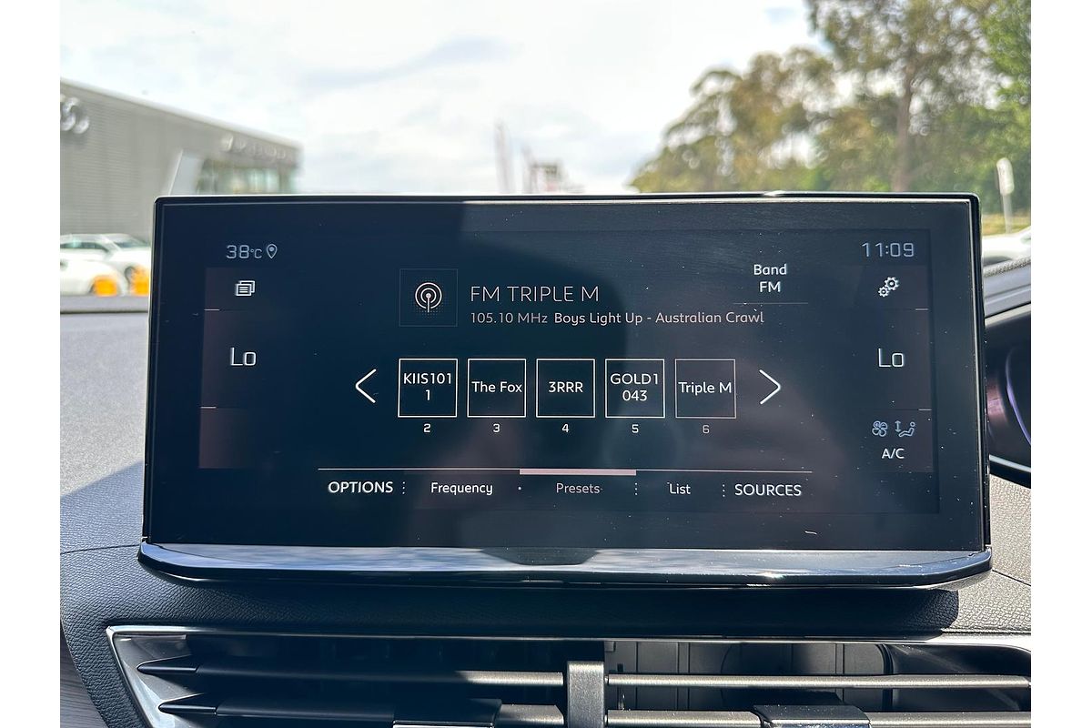 2023 Peugeot 5008 GT Sport P87