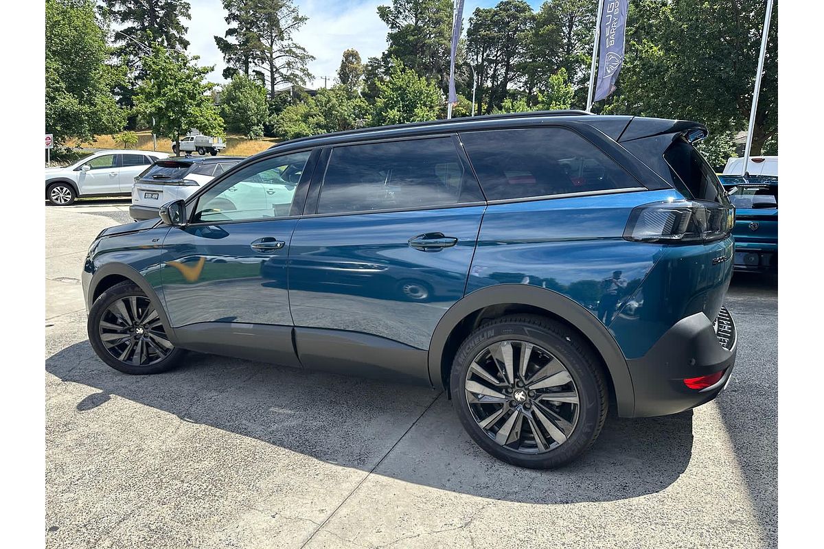 2022 Peugeot 5008 GT Sport P87