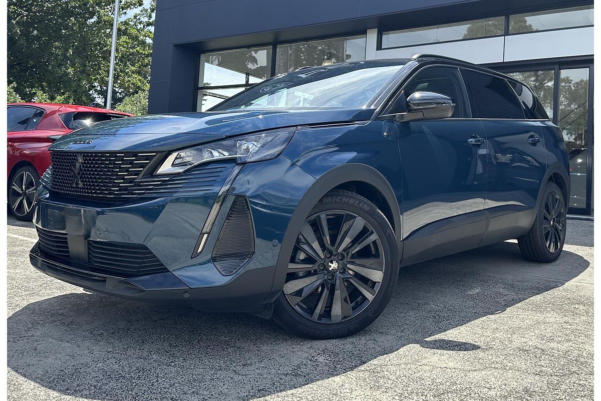 2022 Peugeot 5008 GT Sport P87