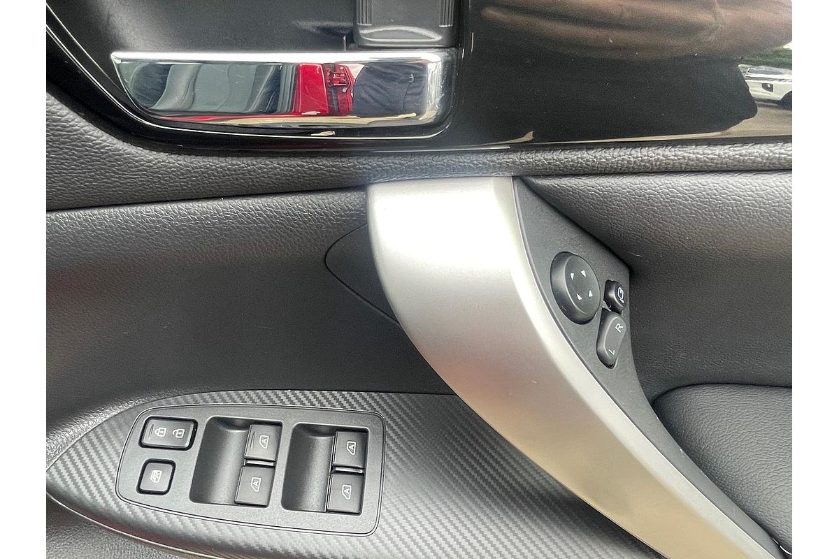 2021 Mitsubishi Eclipse Cross PHEV Exceed YB
