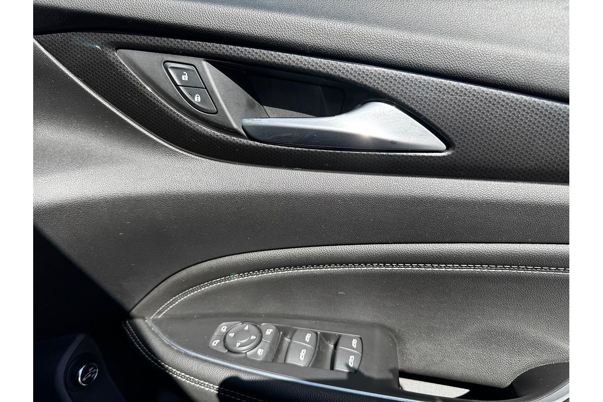 2017 Holden Commodore RS ZB