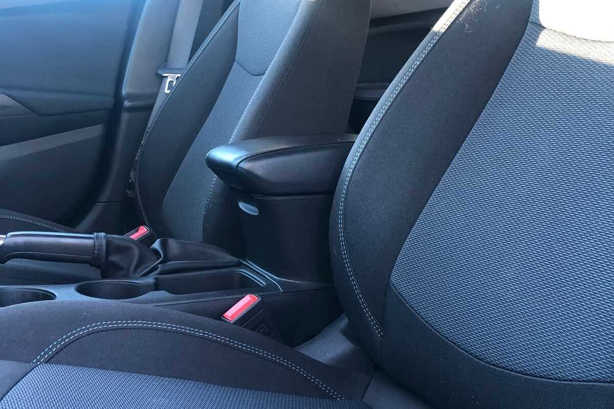 2017 Holden ASTRA LT BL