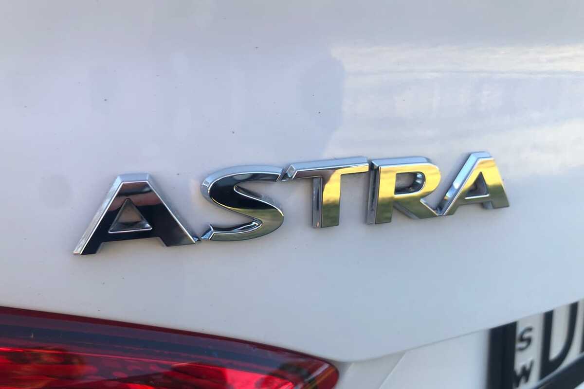 2017 Holden ASTRA LT BL