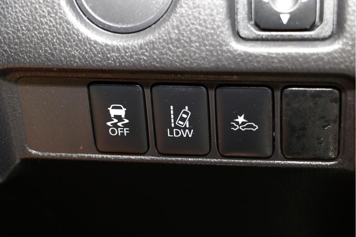 2023 Mitsubishi Triton GLX MR Rear Wheel Drive