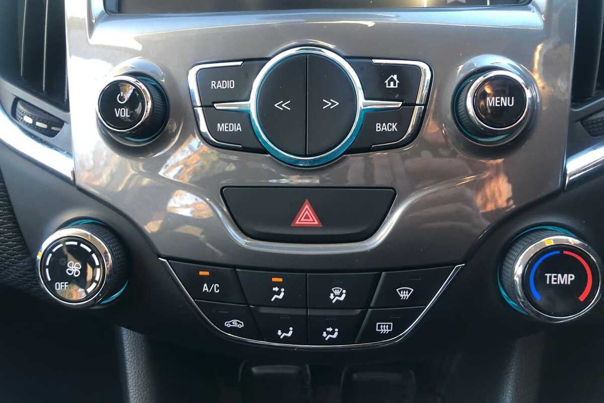 2017 Holden ASTRA LT BL