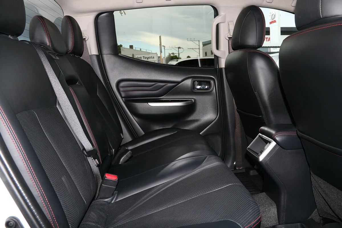 2023 Mitsubishi Triton GLS MR 4X4