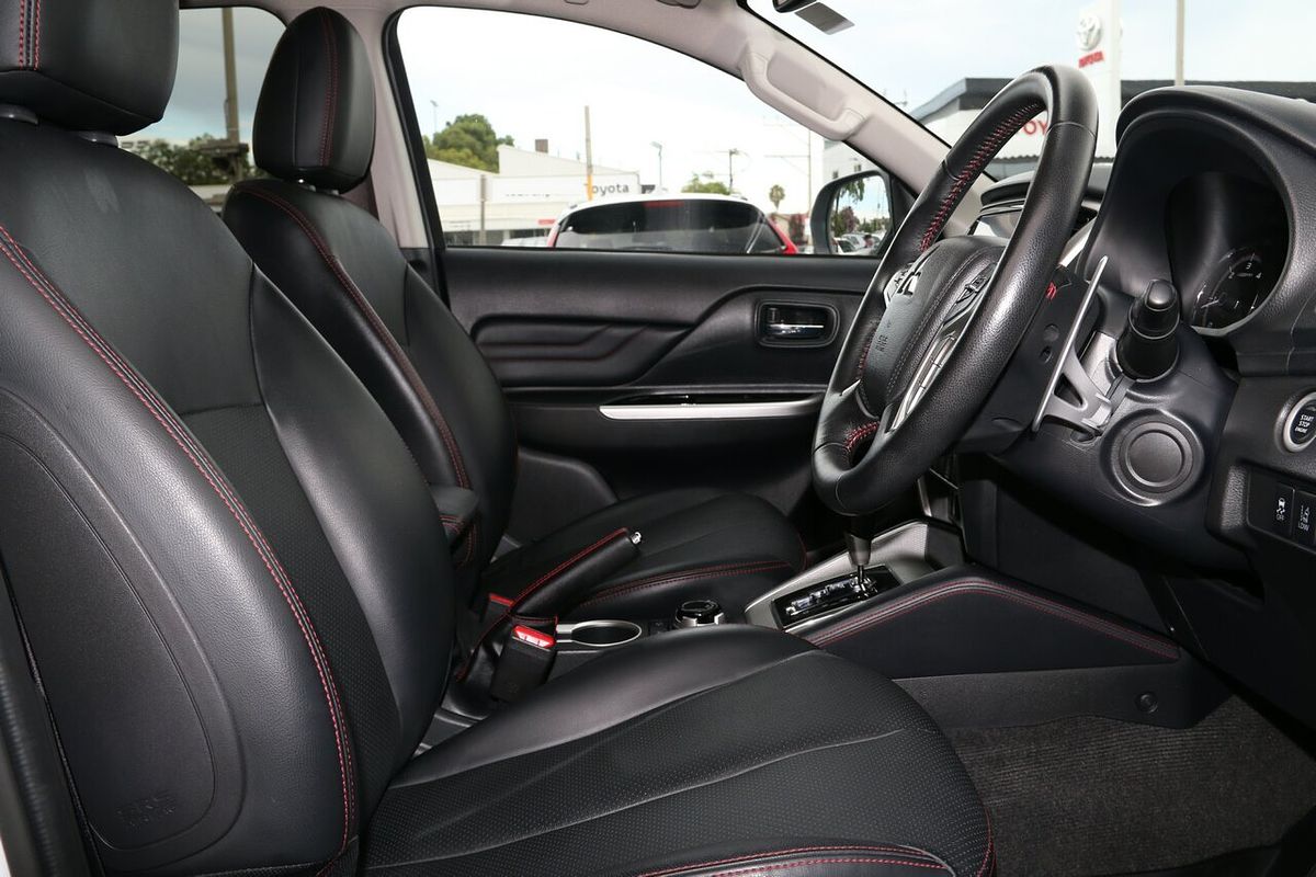 2023 Mitsubishi Triton GLS MR 4X4