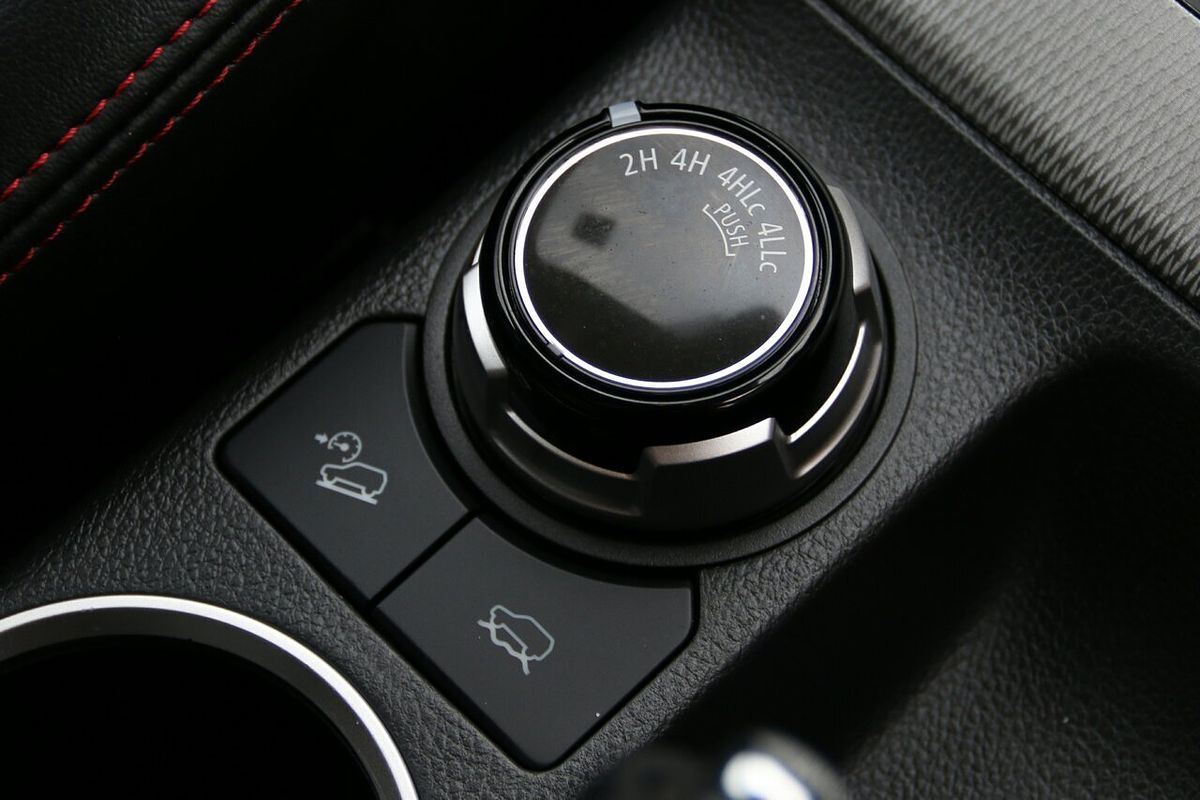 2023 Mitsubishi Triton GLS MR 4X4
