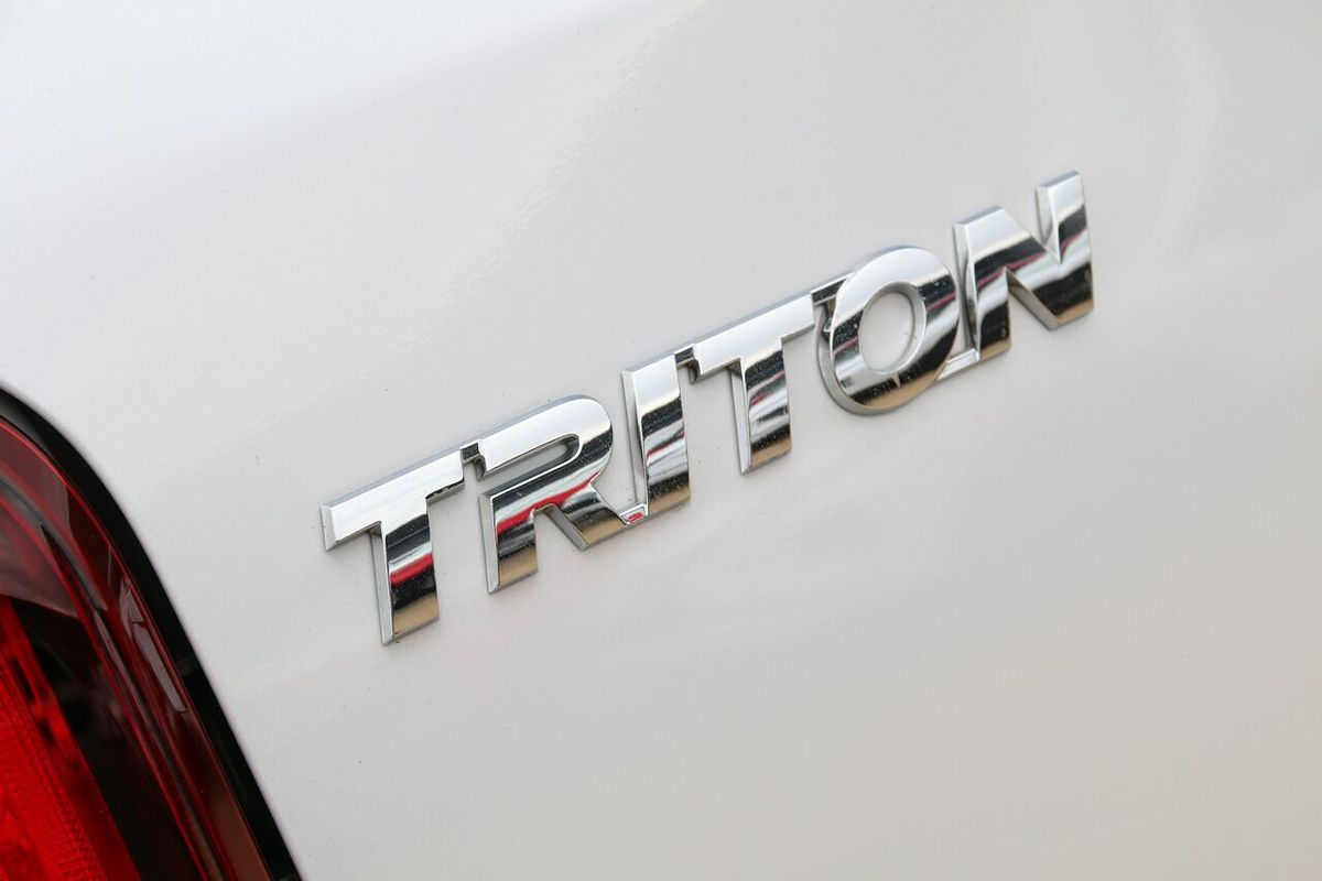 2023 Mitsubishi Triton GLS MR 4X4