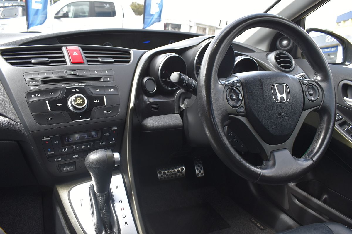 2012 Honda Civic VTi-L 9th Gen