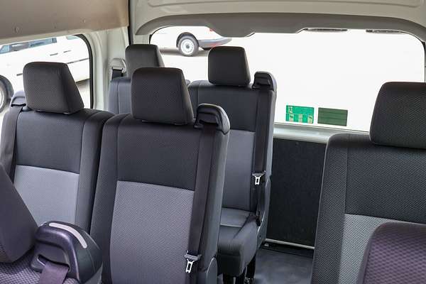2019 Toyota Hiace Commuter GDH322R
