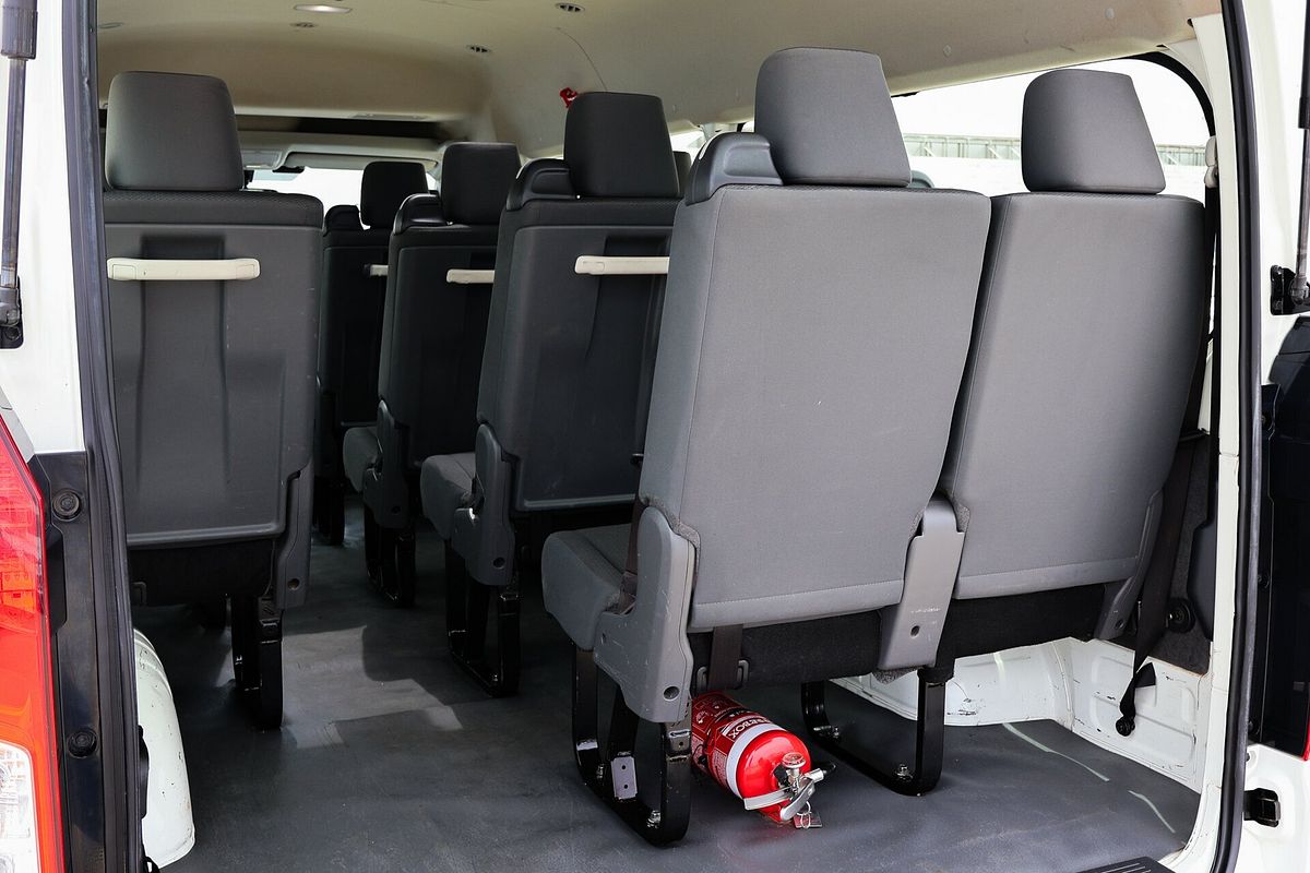 2019 Toyota Hiace Commuter GDH322R