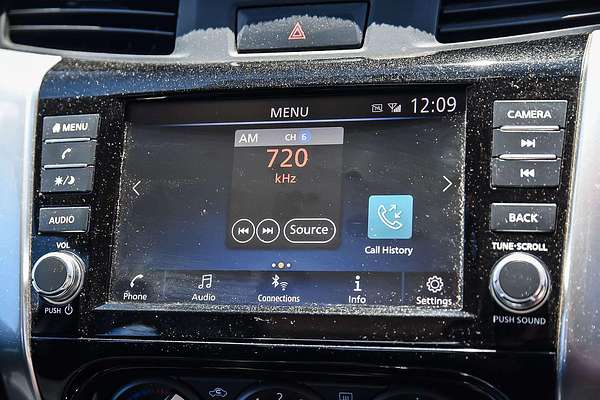 2021 Nissan Navara SL D23 Rear Wheel Drive