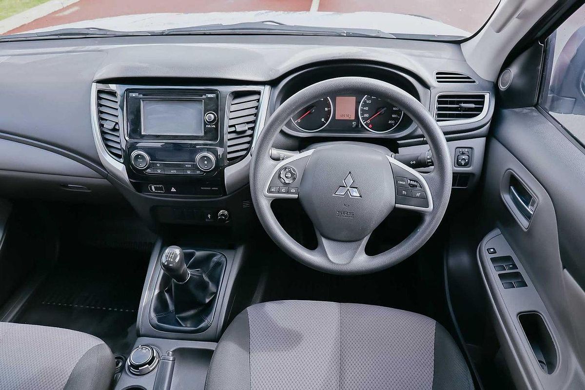2017 Mitsubishi Triton GLS MQ 4X4