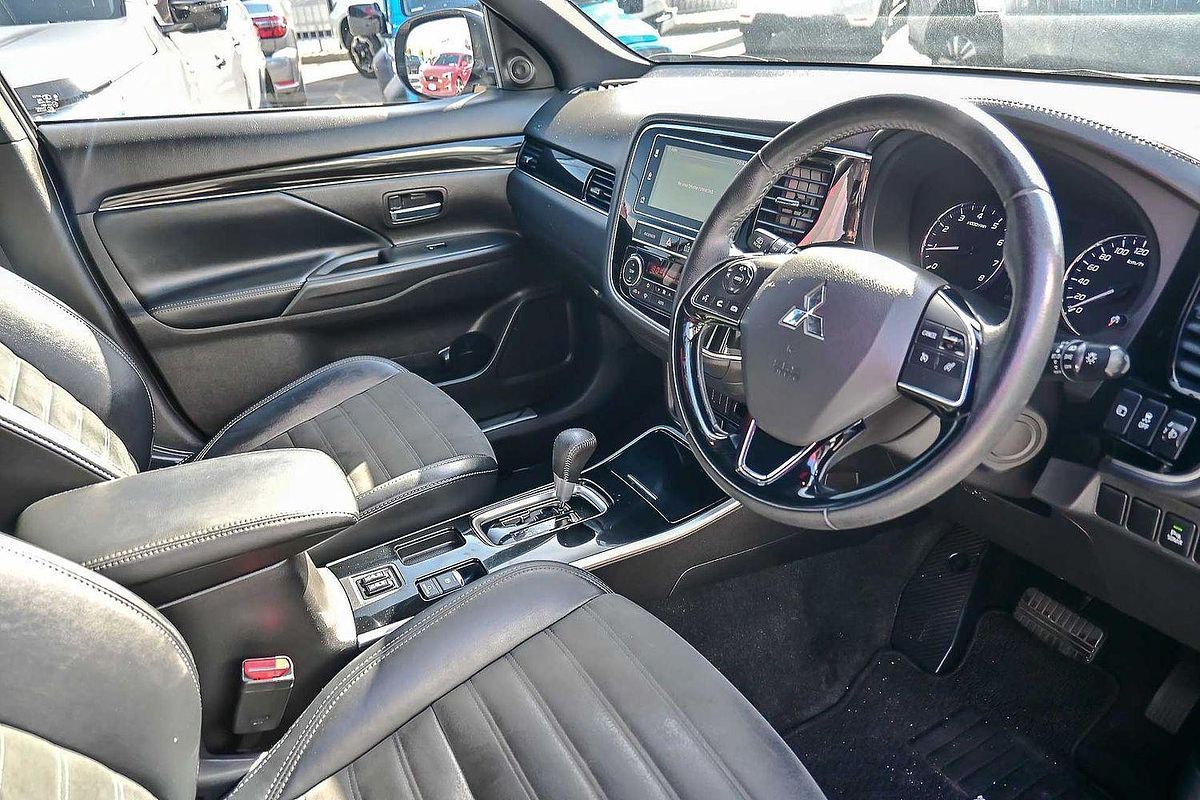 2019 Mitsubishi Outlander Black Edition ZL