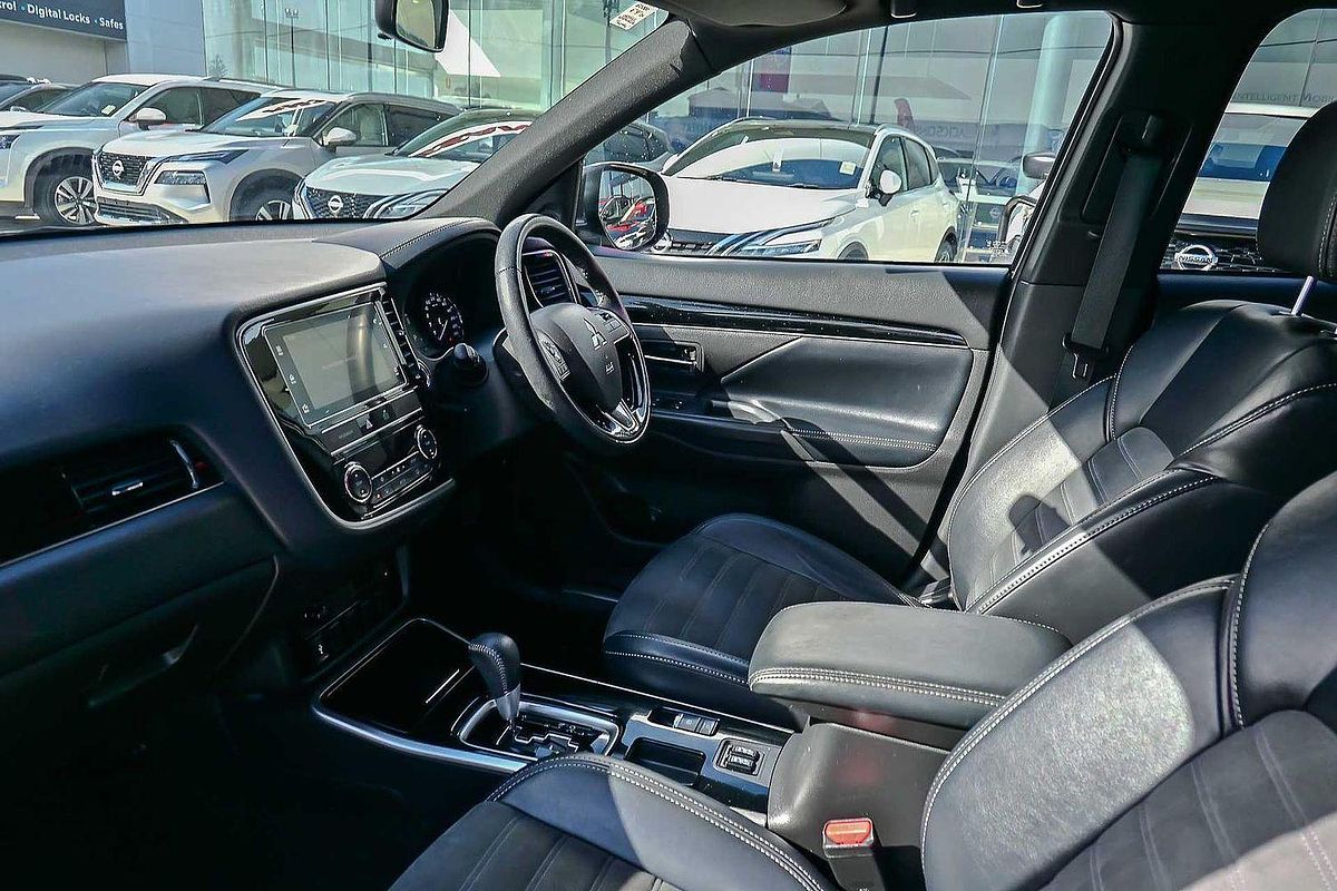2019 Mitsubishi Outlander Black Edition ZL
