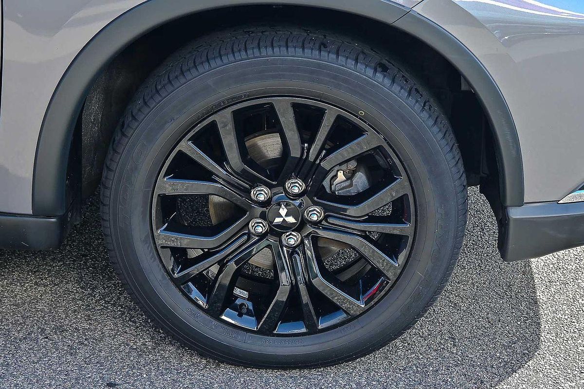 2019 Mitsubishi Outlander Black Edition ZL
