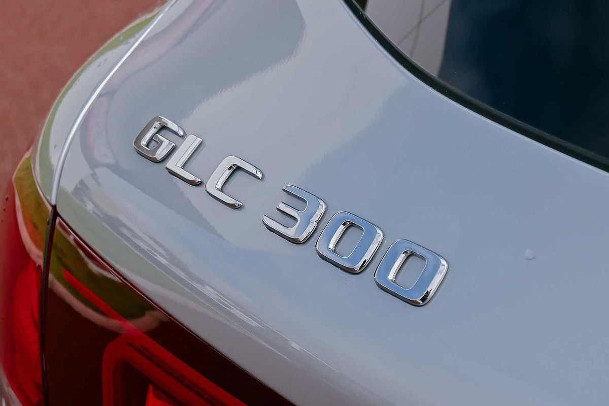 2022 Mercedes-Benz GLC-Class GLC300 X253