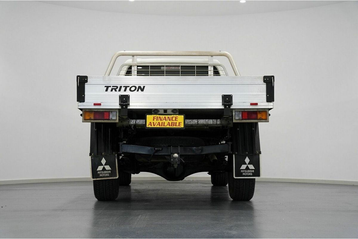 2020 Mitsubishi Triton GLX MR 4X4