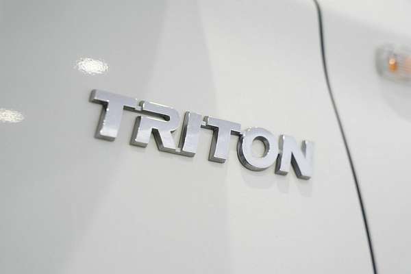 2020 Mitsubishi Triton GLX MR 4X4