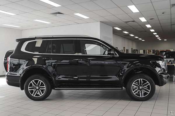 2024 GWM Tank 500 Lux Hybrid P03