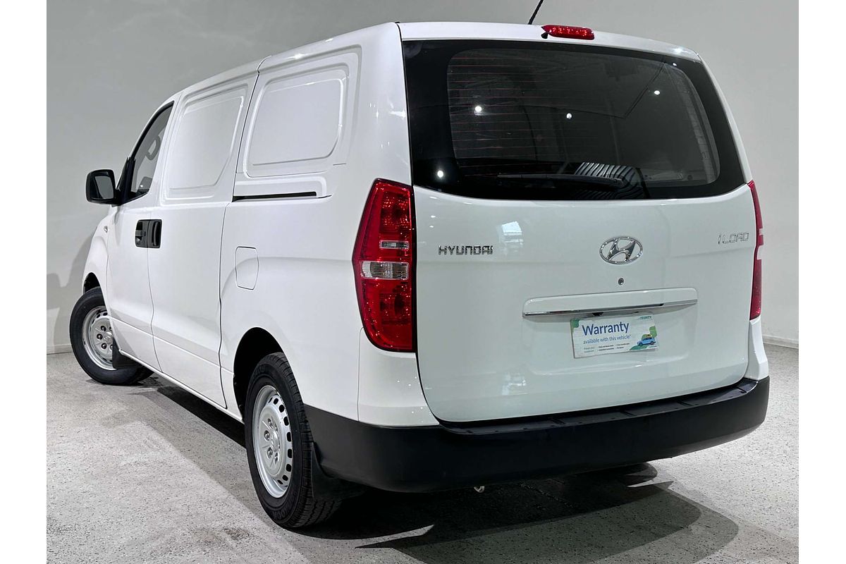 2017 Hyundai iLoad  TQ3-V Series II