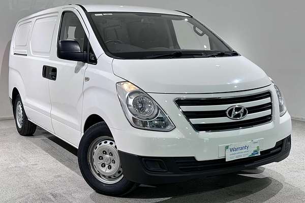 2017 Hyundai iLoad  TQ3-V Series II
